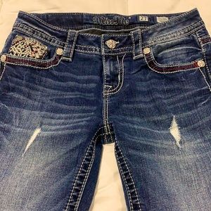 Women’s miss me size 27 jeans